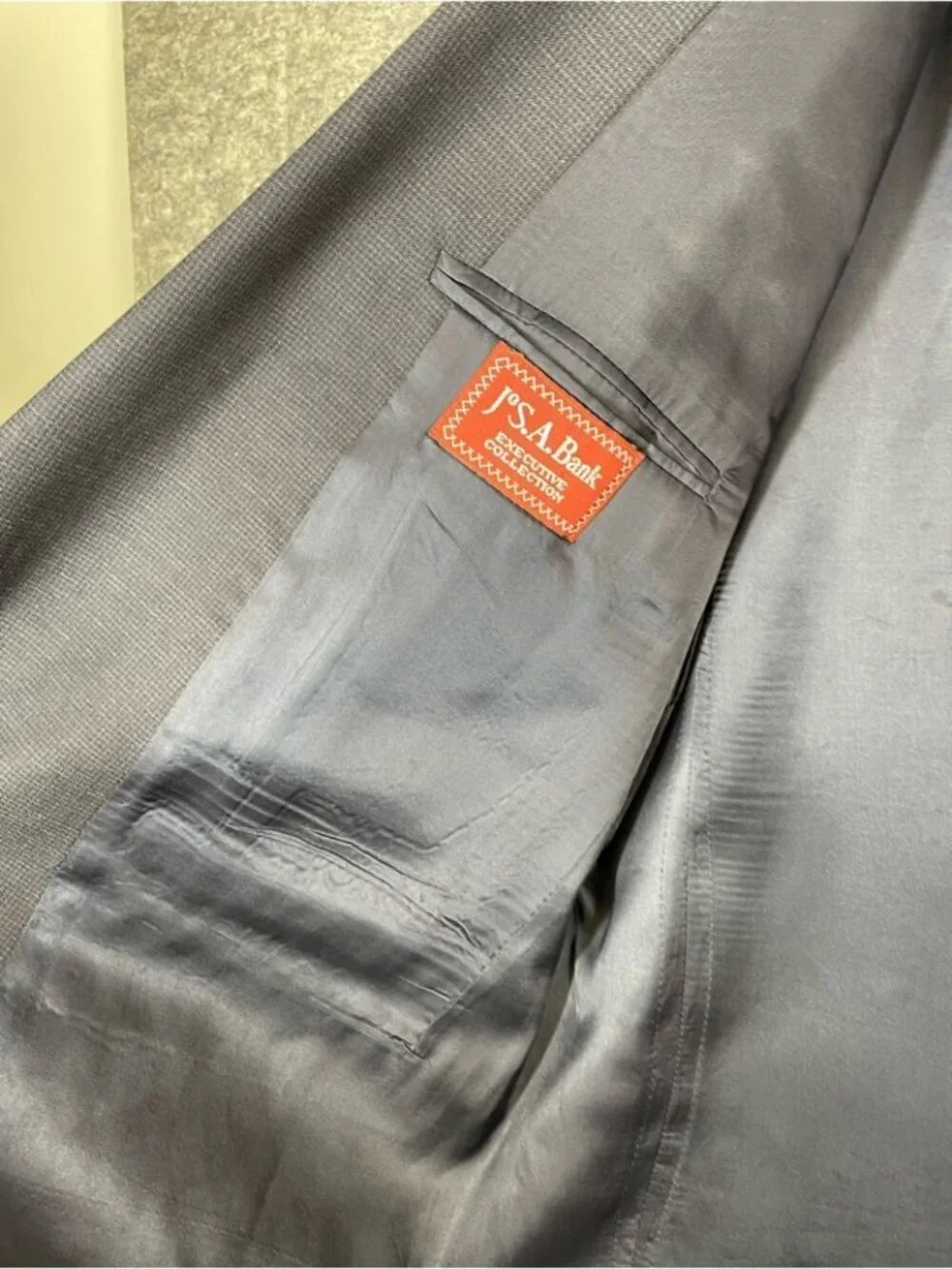 Jos. A. Bank Wool Blazer Gray Classic Career Business Formal Sport Coat Suit